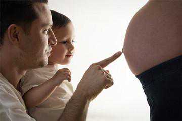 西安代孕套餐方案,西安第三代试管包生男孩价格多少钱？费用8万够吗？